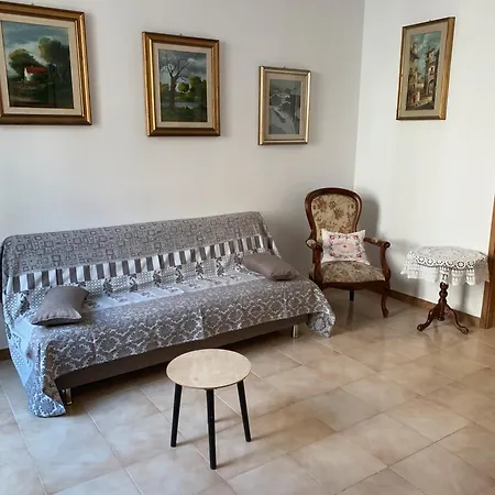 Apartamento B11 *